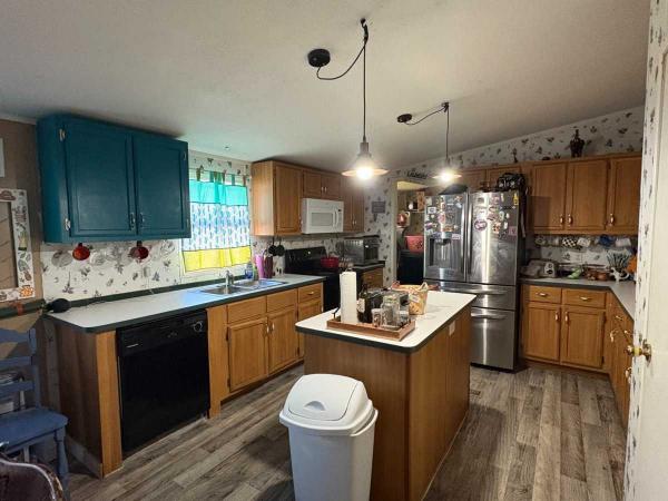 2000 Clayton Mobile Home For Sale