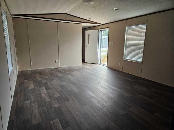 Clayton Mobile Home For Sale