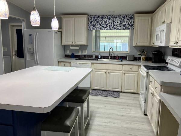 2002 Manufactured Home