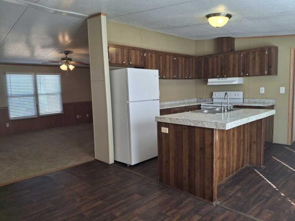 1999  Mobile Home For Sale