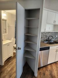 1983 TWIN Mobile Home