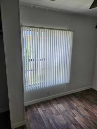 1983 TWIN Mobile Home