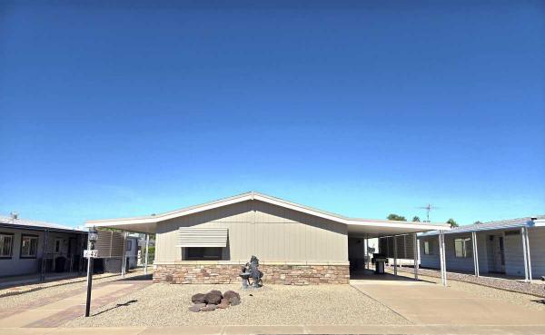 1985 WOODRIDGE Mobile Home