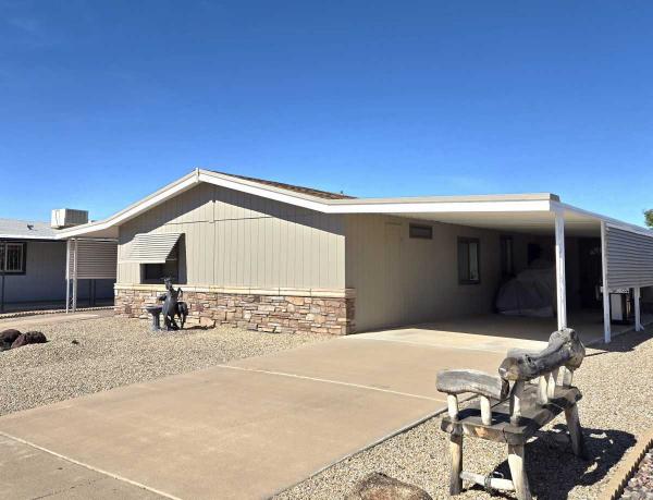 1985 WOODRIDGE Mobile Home