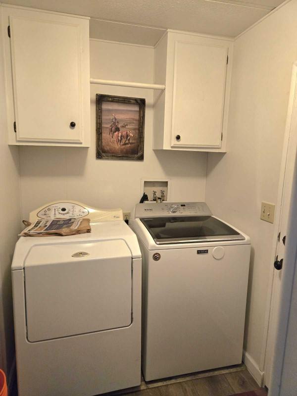 1985 WOODRIDGE Mobile Home