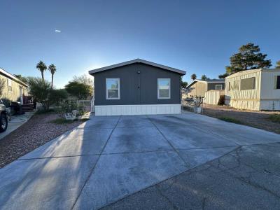 Photo 2 of 42 of home located at 825 N. Lamb Bl #202 Las Vegas, NV 89110