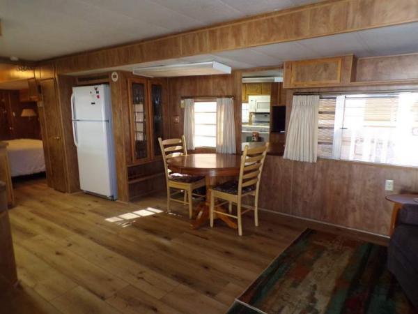 1982 Elite Manufactured Home