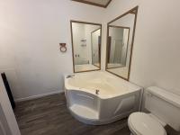 2000 Commander Housing Mobile Home