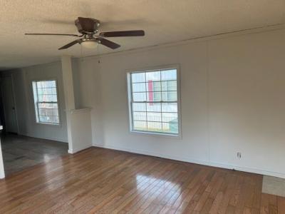 Photo 4 of 11 of home located at 4261 Grange Hall Rd #146 Holly, MI 48442