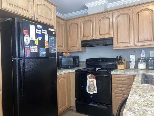 2015 Palm Harbor PH0919463AFL Mobile Home