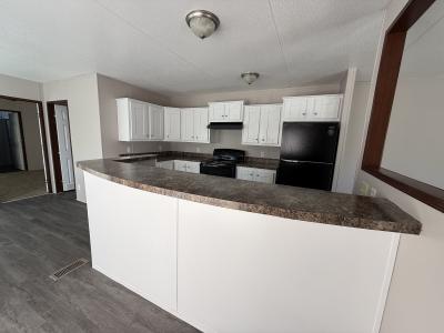 Photo 3 of 8 of home located at 7650 Woodlake View San Antonio, TX 78244