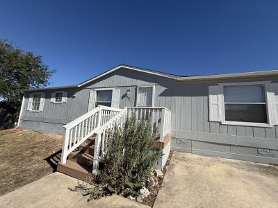 Photo 1 of 10 of home located at 7527 Parr San Antonio, TX 78244