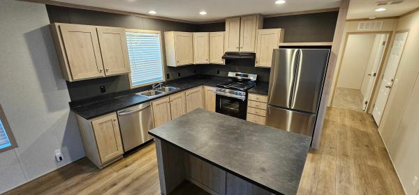 2025 Clayton Homes Inc Mobile Home For Sale