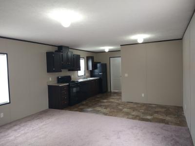 Photo 2 of 9 of home located at 183 Monroe Dr Davison, MI 48423