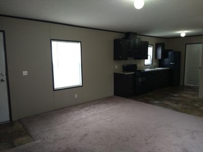 Photo 3 of 9 of home located at 183 Monroe Dr Davison, MI 48423