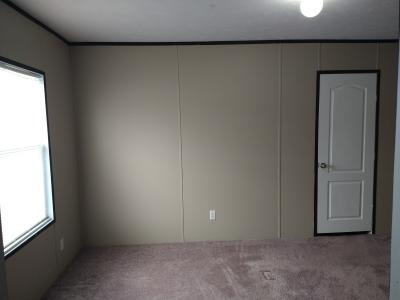 Photo 5 of 9 of home located at 183 Monroe Dr Davison, MI 48423