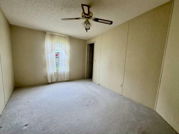 1988 GLEN Manufactured Home