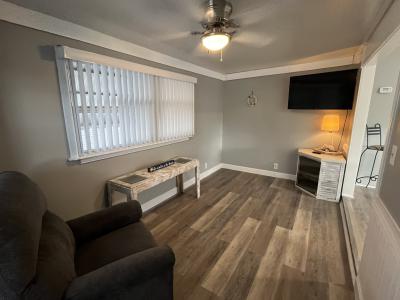 Photo 2 of 8 of home located at 1111 Largo, FL 33773