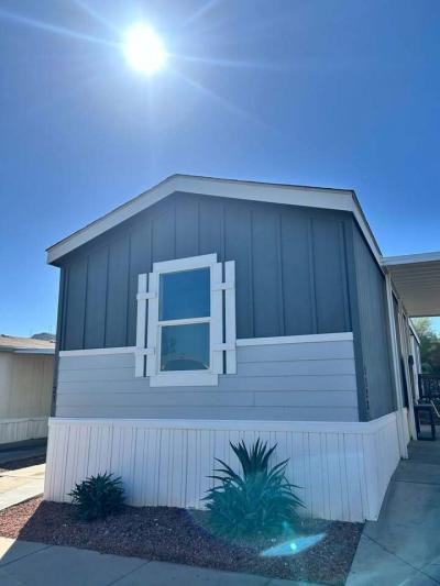 Mobile Home at 1123 W Mineral Rd Lot Mr1123 Phoenix, AZ 85041