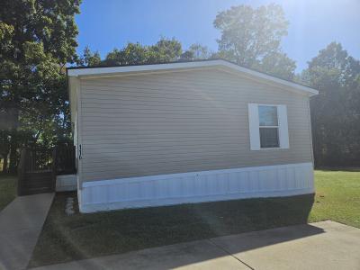 Mobile Home at 116 Lynnwood Circle #54 Clarksville, TN 37040