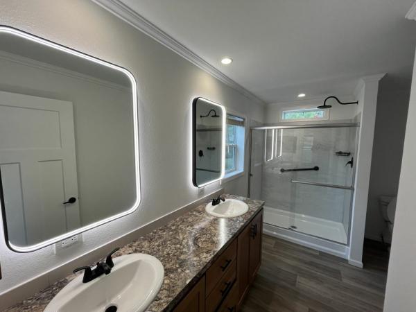 2025 Skyline - Lancaster Mobile Home For Sale