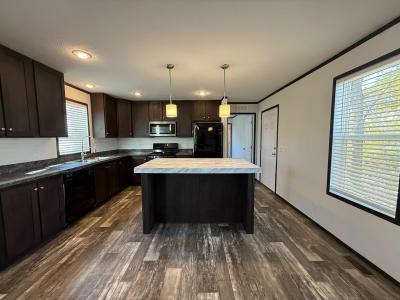 Photo 5 of 27 of home located at 71651 Juliet Court #206 Romeo, MI 48065