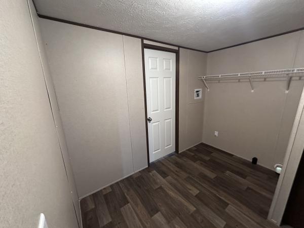 2021  Mobile Home For Sale