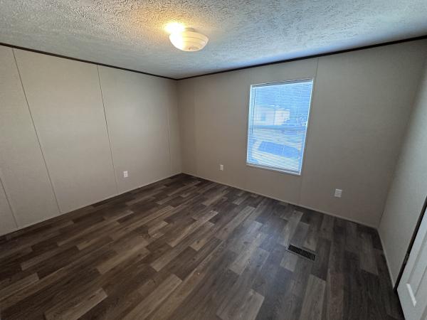 2021  Mobile Home For Sale