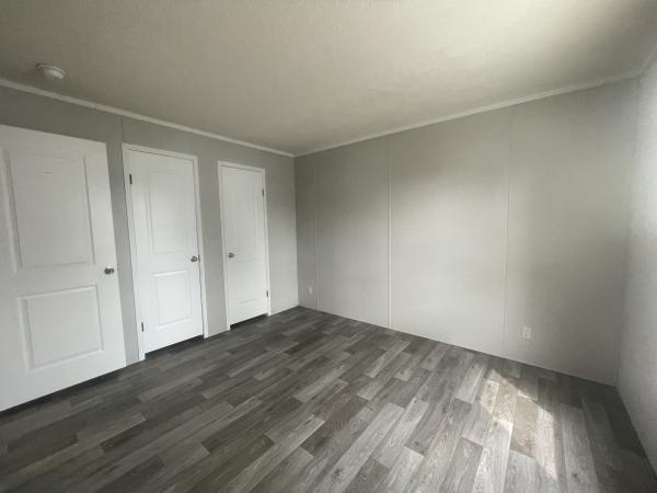 2022 RFN1664 9BFC1  Home