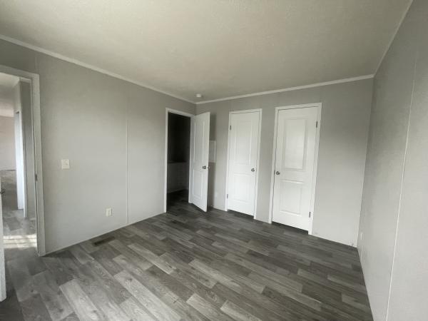 2022 RFN1664 9BFC1  Home