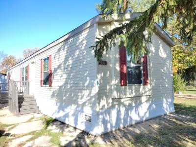 Mobile Home at 2339 Cascade Flint, MI 48504