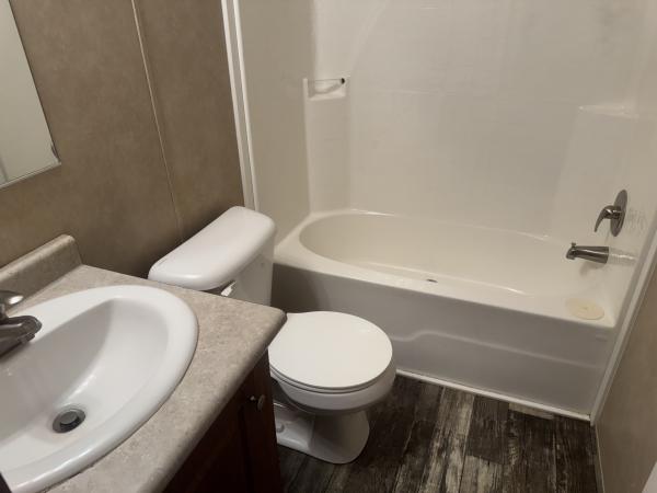 2019 LH166432F  Home