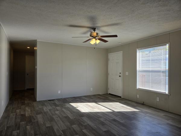 2022 RFN16649BFC1  Home