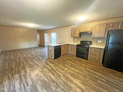 Mobile Home at 21 Convair Dr Lot #37 Hamilton Oh 45015 Hamilton, OH 45015