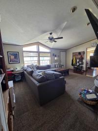 2000 Skyline Manufactured Home