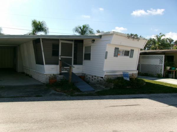 Photo 1 of 2 of home located at 2701 34th St N. Lot 147 Saint Petersburg, FL 33713