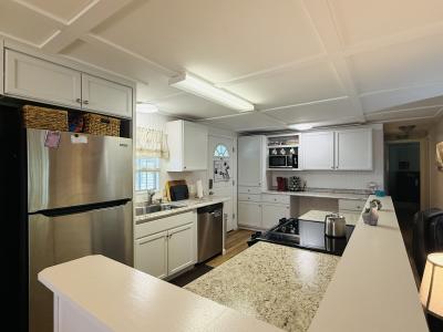 Photo 3 of 16 of home located at 237 Arbor Lane Vero Beach, FL 32960