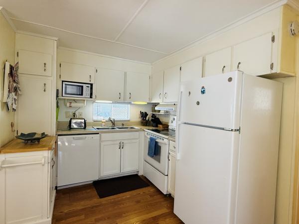 1973 TWIN Mobile Home For Sale