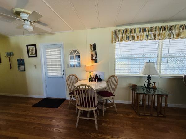 1973 TWIN Mobile Home For Sale