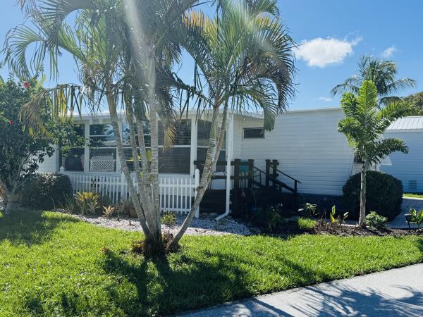 1973 TWIN Mobile Home For Sale