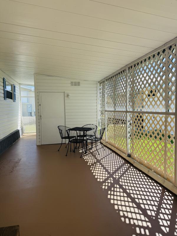 1973 TWIN Mobile Home For Sale