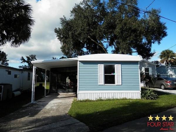 Photo 1 of 2 of home located at 1250 Lakeview Drive #17 Deland, FL 32724