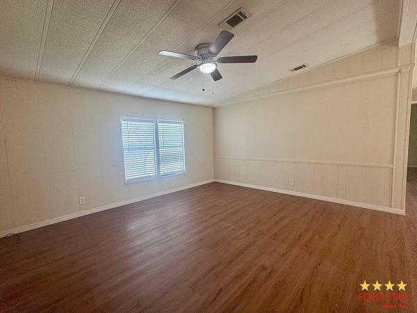 1985 BARR Mobile Home For Sale