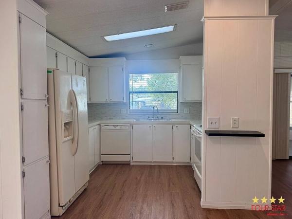 1985 BARR Mobile Home For Sale
