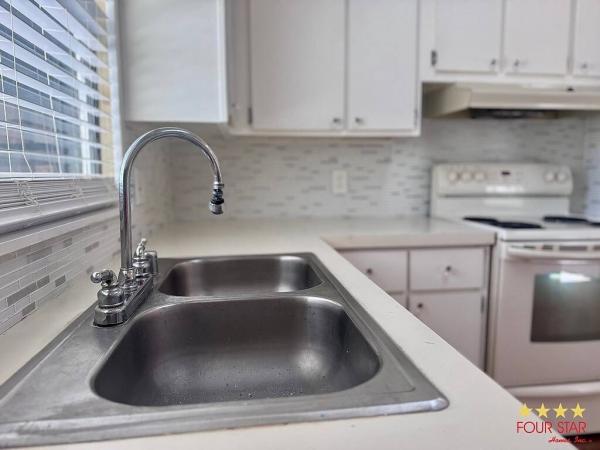 1985 BARR Mobile Home For Sale