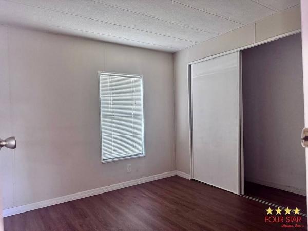 1985 BARR Mobile Home For Sale