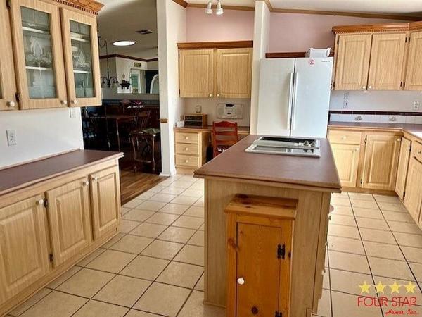 1999 PALM  Mobile Home For Sale