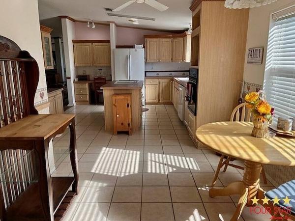 1999 PALM  Mobile Home For Sale