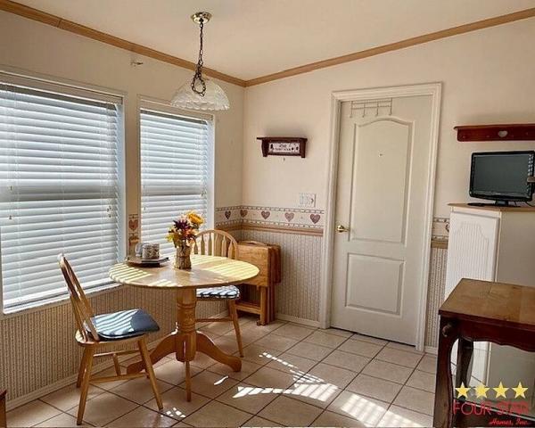 1999 PALM  Mobile Home For Sale