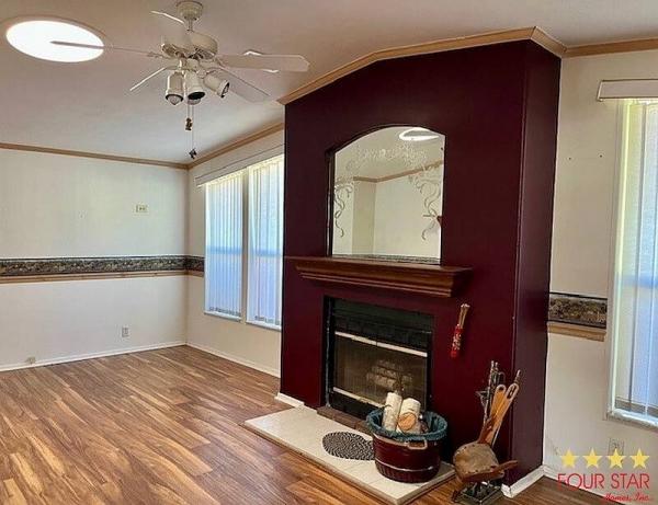 1999 PALM  Mobile Home For Sale